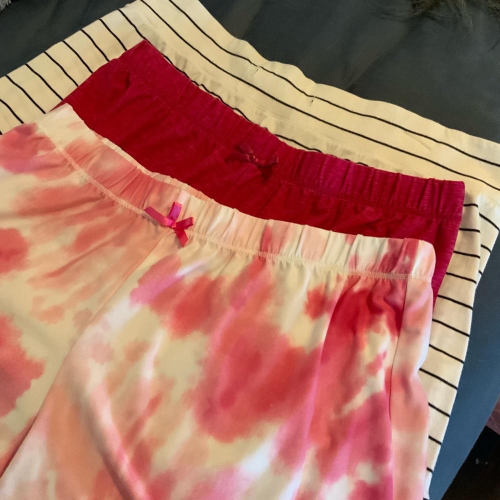 4 pair Pajama / lounge shorts med🔥🔥🔥🔥
